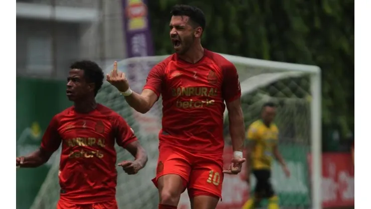 Matías Rotondi les dedicó el gol a los de Guastatoya