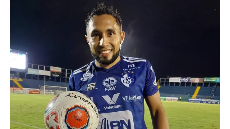 Allen Guevara vive un gran momento con Cartaginés (CSC)