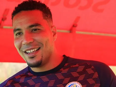 Herediano extiende contrato con el arquero Esteban Alvarado