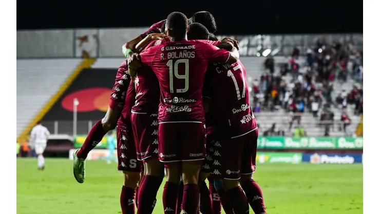 Saprissa tendría cerrado su primer refuerzo