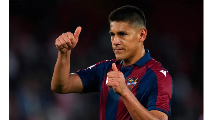 Óscar Duarte colaboró con gol en triunfo del Levante ante Alavés.