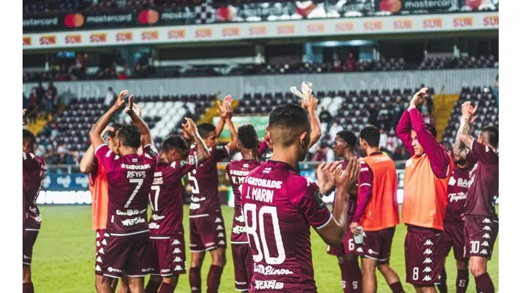 El Deportivo Saprissa no depende de sí miso para lograr la clasificación (Saprissa)