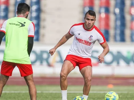 Ex futbolista mexicano destroza al fútbol de El Salvador