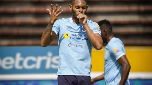 Ismael Díaz sigue causando sensación en Ecuador