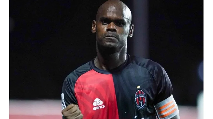 Panamá homenajea a Rommel Fernández con el "Día del Futbolista Panameño"