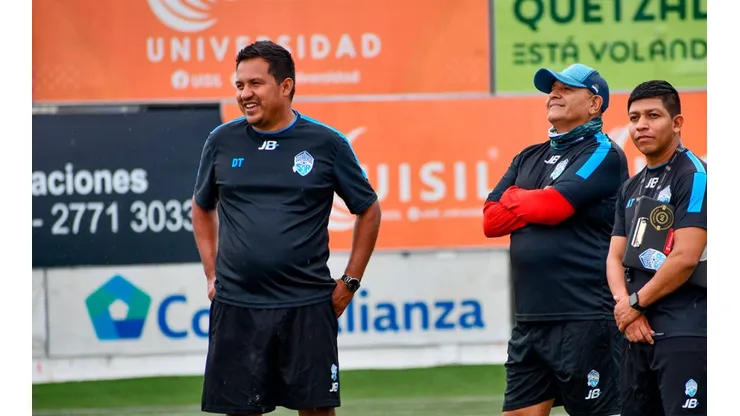 Amarini Villatoro dejaría Pérez Zeledón para dirigir club en Guatemala.