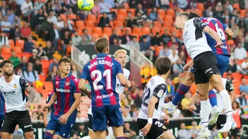 Oscar Duarte le da el empate al Levante ante Valencia