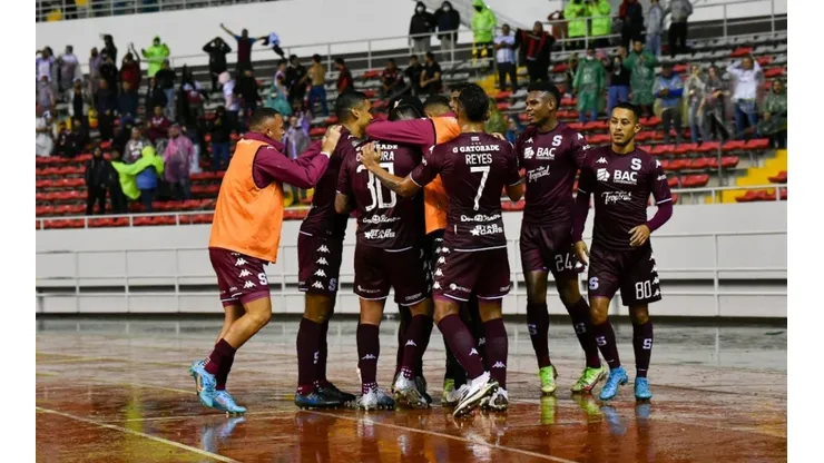 Saprissa celebró un triunfo más sobre Alajuelense (Saprissa Oficial)
