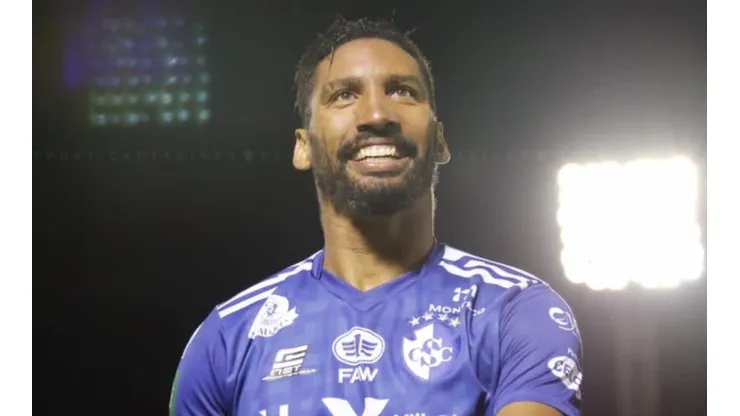 Marcel Hernández se consagró como el máximo goleador extranjero en la historia del fútbol costarricense (Marcel Hernández, Facebook)