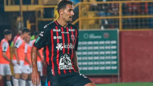 Celso Borges espera el alta médica para poder jugar ante Saprissa este miércoles (LDA Oficial)