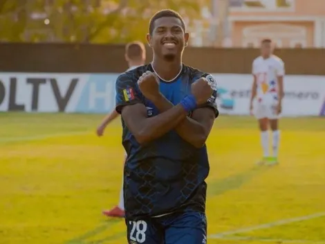 Guido Rouse marcó triplete y le dio el triunfo a Zulia FC [VIDEO]