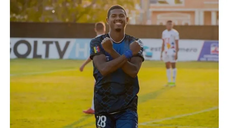 Guido Rouse marca un hat-trick con Zulia FC