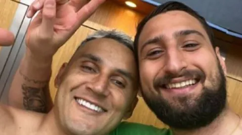 Keylor Navas y Gianluigi Donnarumma celebran el título del PSG