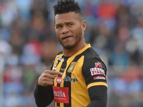 Rolando Blackburn entre los goleadores históricos de The Strongest