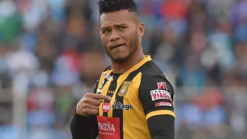 Rolando Blackburn entre los goleadores históricos de The Strongest