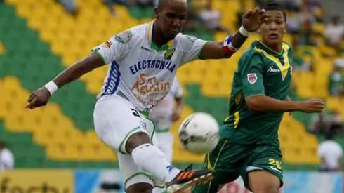 Alejandro Vélez anuncia su retiro como futbolista