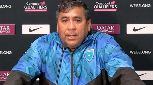 Selección femenina de Guatemala deja de ser dirigida por Edy Espinoza