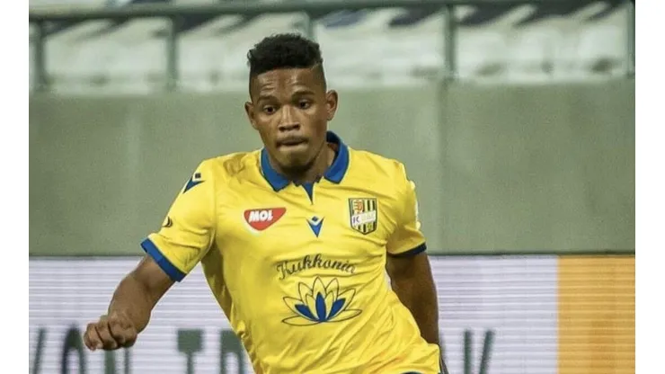 Jorge Mendez podría jugar para El Salvador