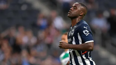 Joel Campbell para el olvido: penal fallado y expulsión [VIDEO]