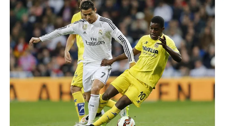 Joel Campbell en su paso por el Villarreal de España, enfrentado al Real Madrid (Getty)