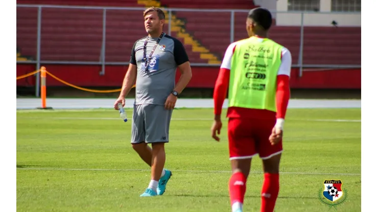 Ángel Sánchez da a conocer sus convocados para afrontar la Dallas Cup