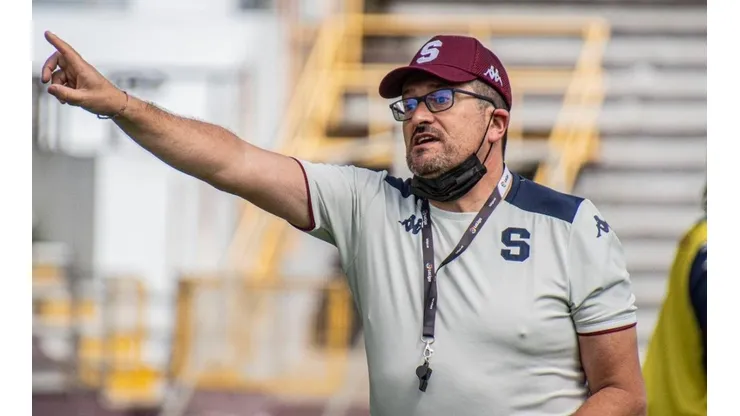 Iñaki Alonso no fue autocrítico con el nivel del Saprissa