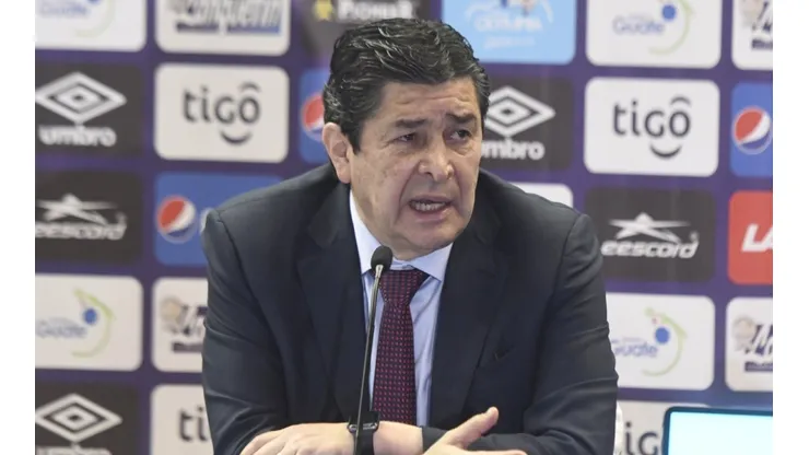 Luis Fernando Tena enfocado en los próximos partidos de Guatemala