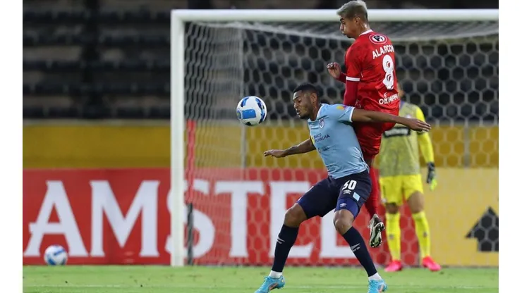 Universidad Católica no pasó del empate ante la Unión Calera.