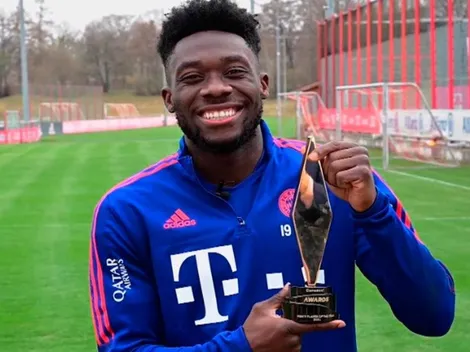 Alphonso Davies es elegido Jugador del Año en Concacaf