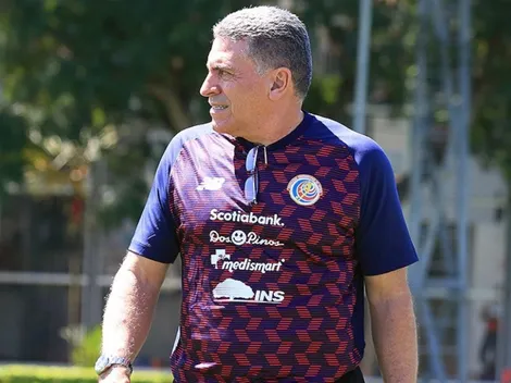 Luis Fernando Suárez llena de elogios a El Salvador