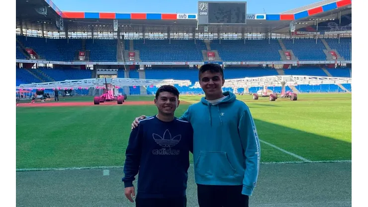 Dos jugadores ticos realizan pasantía en el FC Basel de Suiza.