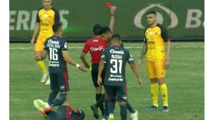 Ramiro Rocca conoce su tiempo de suspensión tras ser expulsado ante Motagua