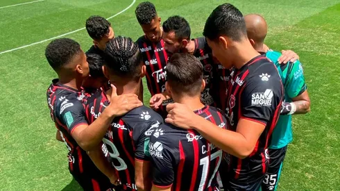 Alajuelense blindó una de sus joyas por dos años más.