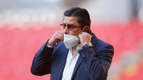 El sueldazo que recibe Luis Fernando Tena en la Selección de Guatemala