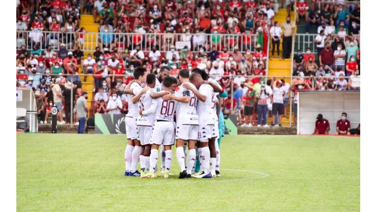 Deportivo Saprissa (Saprissa Oficial)