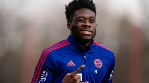 ¿Jugará ante Costa Rica? Alphonso Davies regresó a los entrenamientos