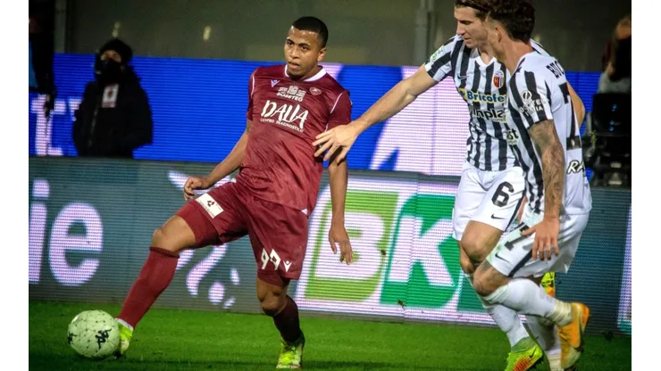 Rigoberto Rivas vuelve a jugar con Reggina
