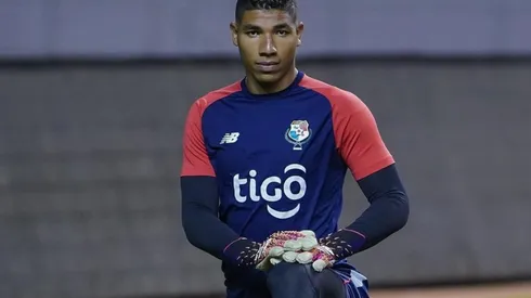 Orlando Mosquera cerca de fichar en Sudamérica.