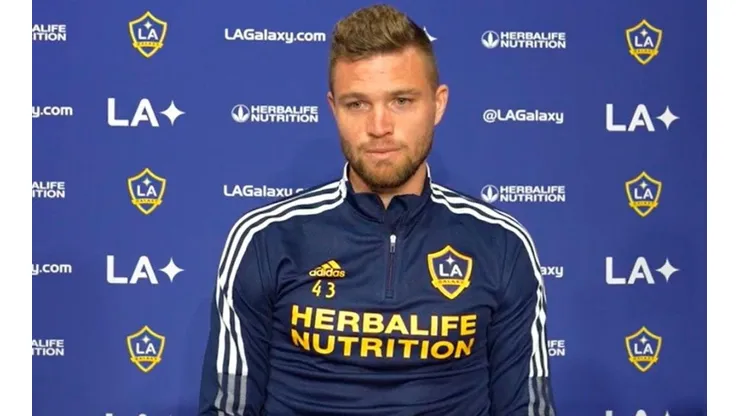 Eriq Zavaleta le habló a la afición salvadoreña en su presentación con LA Galaxy