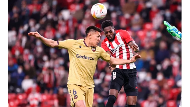 Óscar Duarte jugó en derrota que empeora situación de Levante en Liga Española.