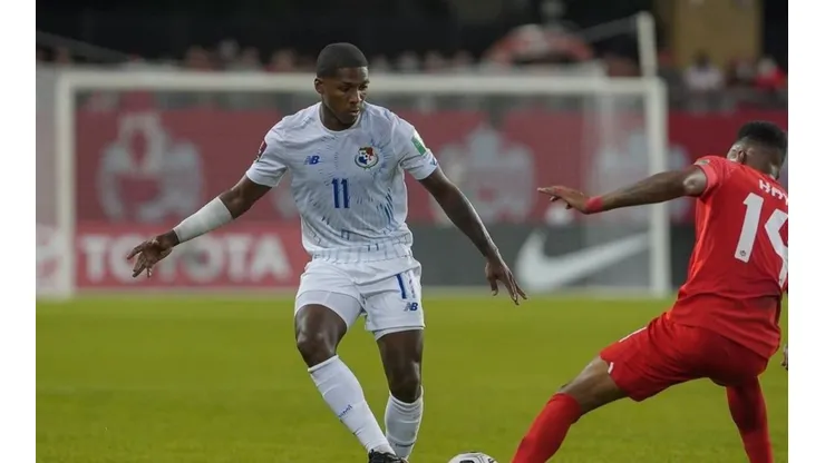 Armando Cooper sufre una lesión de ligamentos.