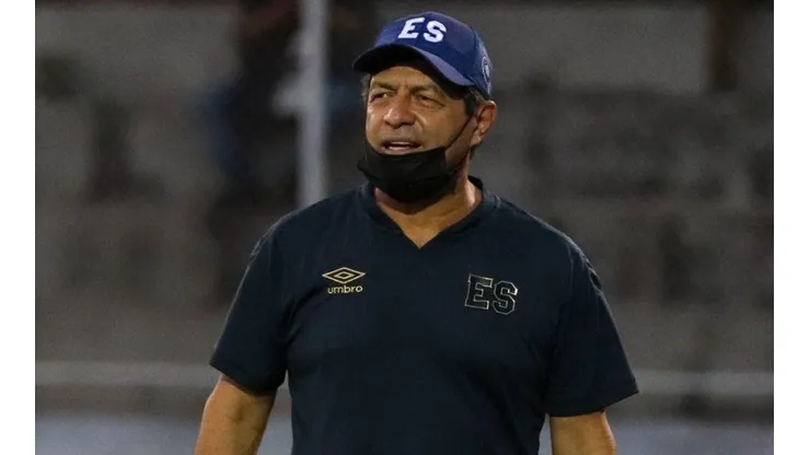 Hugo Pérez habló de la evolución de El Salvador