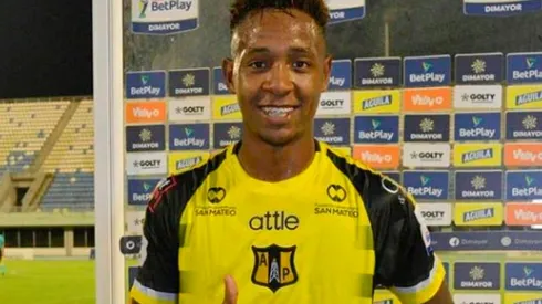 Brayan Gil aún no le responde a El Salvador