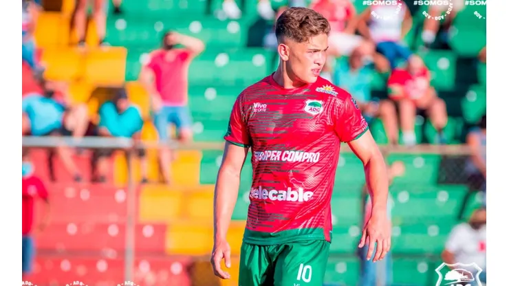 Brandon Aguilera destaca como la figura de Guanacasteca.