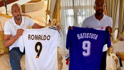 Paulo Wanchope enseñó camisas y recuerdos invaluables de su etapa como jugador (VIDEO)