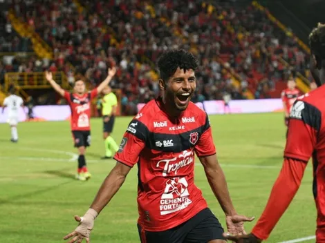 ¡Gran asistencia de Freddy Góndola con Alajuelense! [VIDEO]