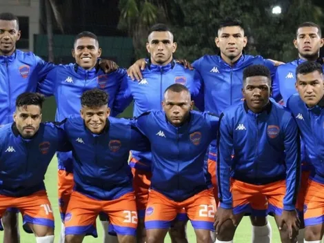 Tres panameños debutaron con Academia Puerto Cabello