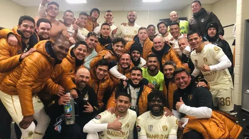 Celebración blanca en casa ajena, luego del triunfo ante Colorado Rapids (Comunicaciones Oficial)