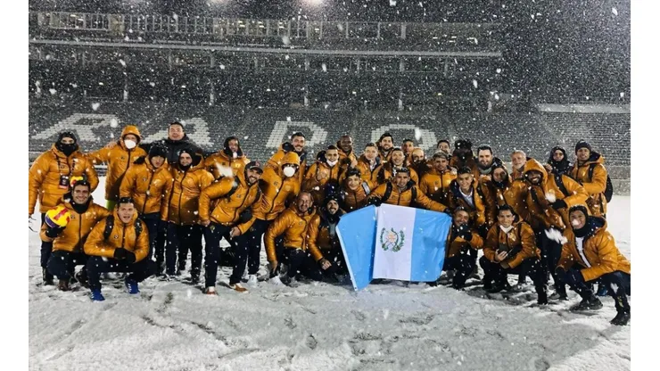 Con clima adverso de muy bajas temperaturas, el Comunicaciones sacó el resultado y se metió en la siguiente fase de la SCCL (Comunicaciones Oficial)