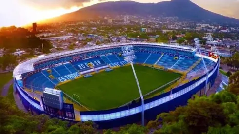 La federación salvadoreña decidió programar el juego ante Costa Rica a las 3 pm para que el calor afecte al rival.